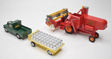 Corgi toys Gift set 22 'Farming set' Very Near Mint/Boxed (1st issue 2nd type).