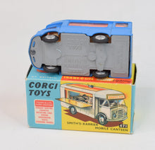 Corgi toys 471 Smith's-Karrier Mobile Canteen Virtually Mint/Boxed
