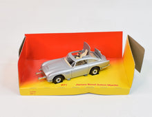 Corgi toys 271 Virtually Mint/Boxed (Cream interior)