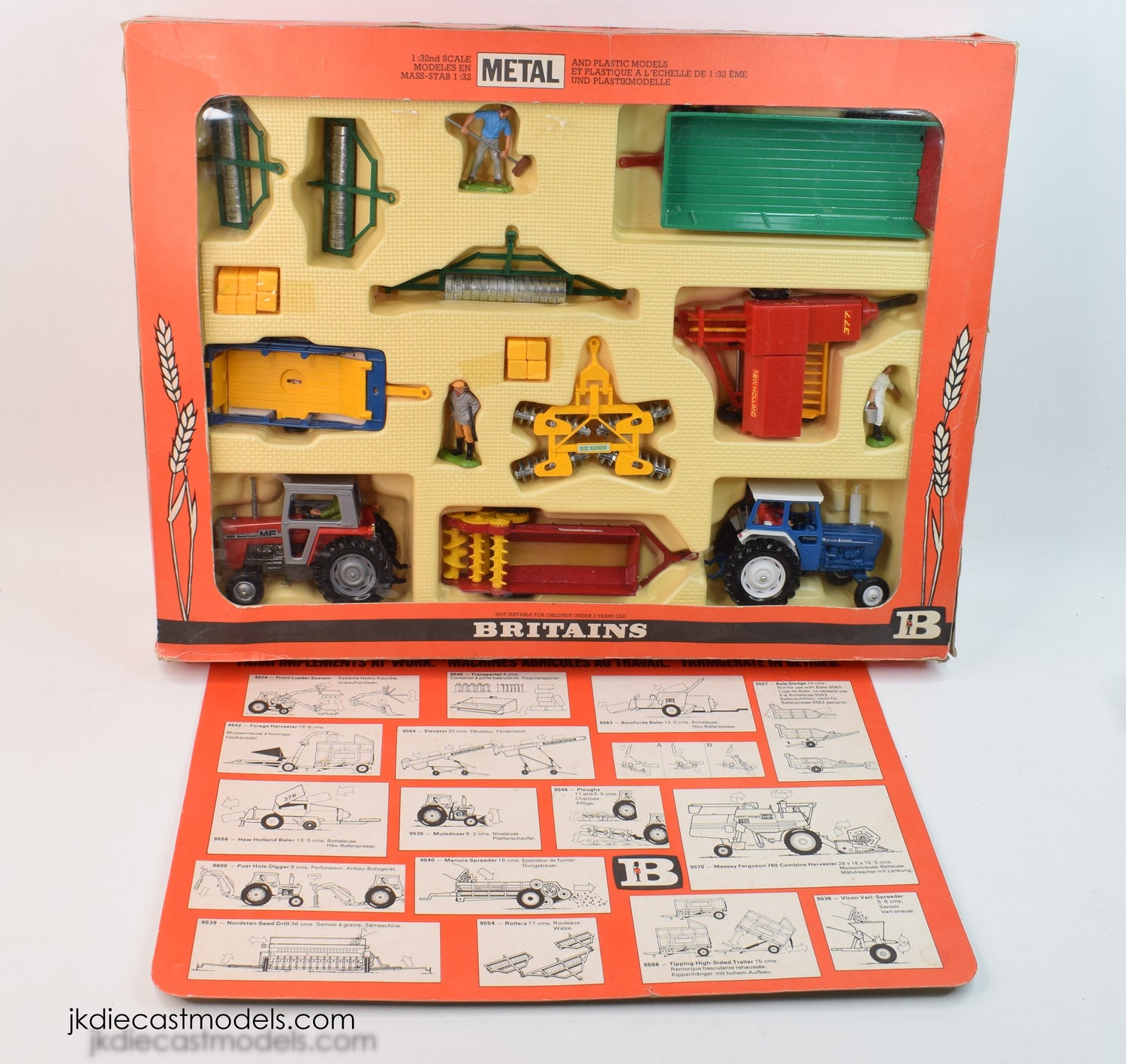 Britain's 9599 Ford Tractor & Farm Implement gift set Virtually Mint/Boxed