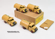 Dinky Toys 25v Bedford Refuse wagon Trade Set Very Near Mint/Boxed