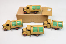 Dinky Toys 25v Bedford Refuse wagon Trade Set Very Near Mint/Boxed