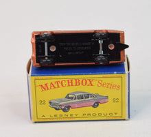 Matchbox Lesney 22 Vauxhall Cresta Virtually Mint/Boxed