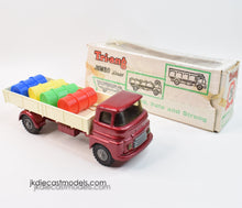 Triang Jumbo series - Morris wagon with barrels. Virtually Mint/Boxed