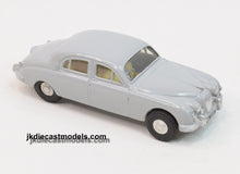 Spot-on 114 3.4 Jaguar Virtually Mint