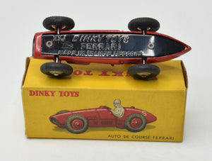 Dinky Toys 23j Auto de Course Ferrari Very Near Mint/Boxed