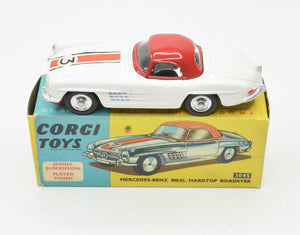 Corgi toys 304s Mercedes 300sl Very Near Mint/Boxed (White RN 3)