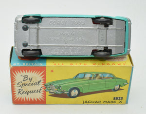 Corgi toys 238 Mark X Jaguar Near Mint/Boxed (New The 'Geneva Collectoin')