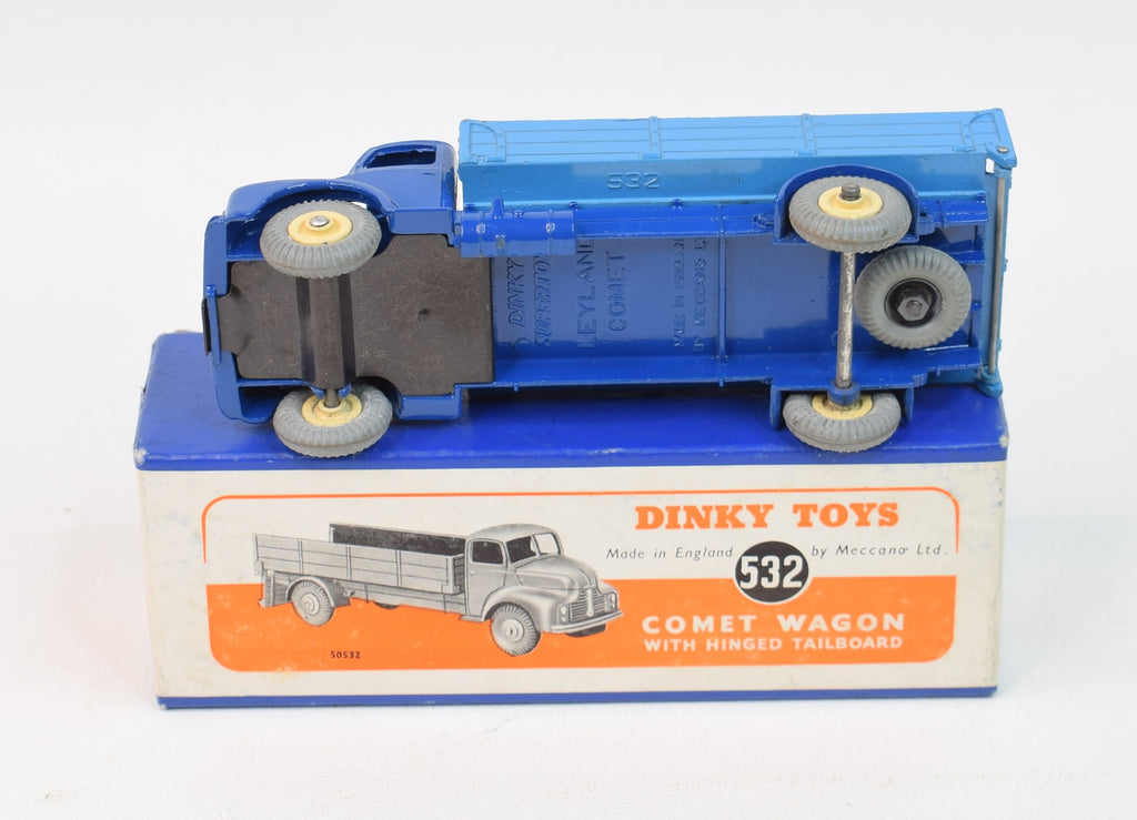 Dinky Toys 532 Leyland Comet Virtually Mint/Nice box – JK DIE-CAST MODELS