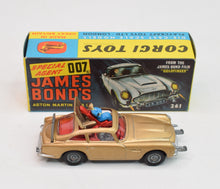 Corgi Toys 261 James Bond DB5 Virtually Mint/Lovely box (Without indicator casting)