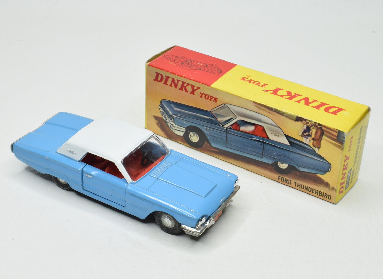 Dinky 57/005 Ford Thunderbird Virtually  Mint/Boxed