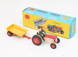 Corgi Toys Gift set 29 Massey-Ferguson 65 with tipper trailer Tractor Virtually Mint/Lovely box