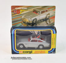 Corgi toys 271 James Bond Aston Martin Mint/Fresh box (Without 1:36 tab)