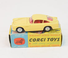 Corgi toys 218 Aston Martin D.B.4 Virtually Mint/Boxed (closed vent)