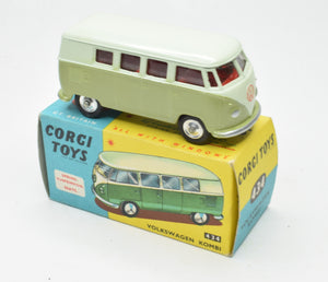Corgi toys 434 VW Kombi Virtually Mint/Boxed