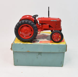 Denzil Skinner & Co Ltd David Brown 25d Tractor Virtually Mint/Boxed