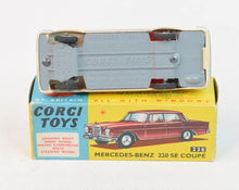 Corgi Toys 230 Mercedes 220se Virtually Mint/Boxed 'Blue & Yellow' Collection