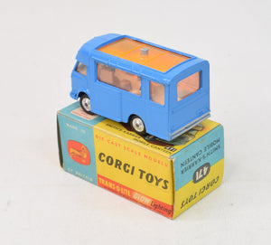 Corgi toys 471 Smith's-Karrier Mobile Canteen Virtually Mint/Boxed