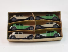 Dinky Toys 30c Daimler trade box - Very Near Mint/Boxed