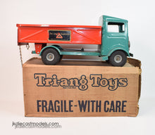 Tri-ang 201 Builders Lorry Virtually Mint/Boxed