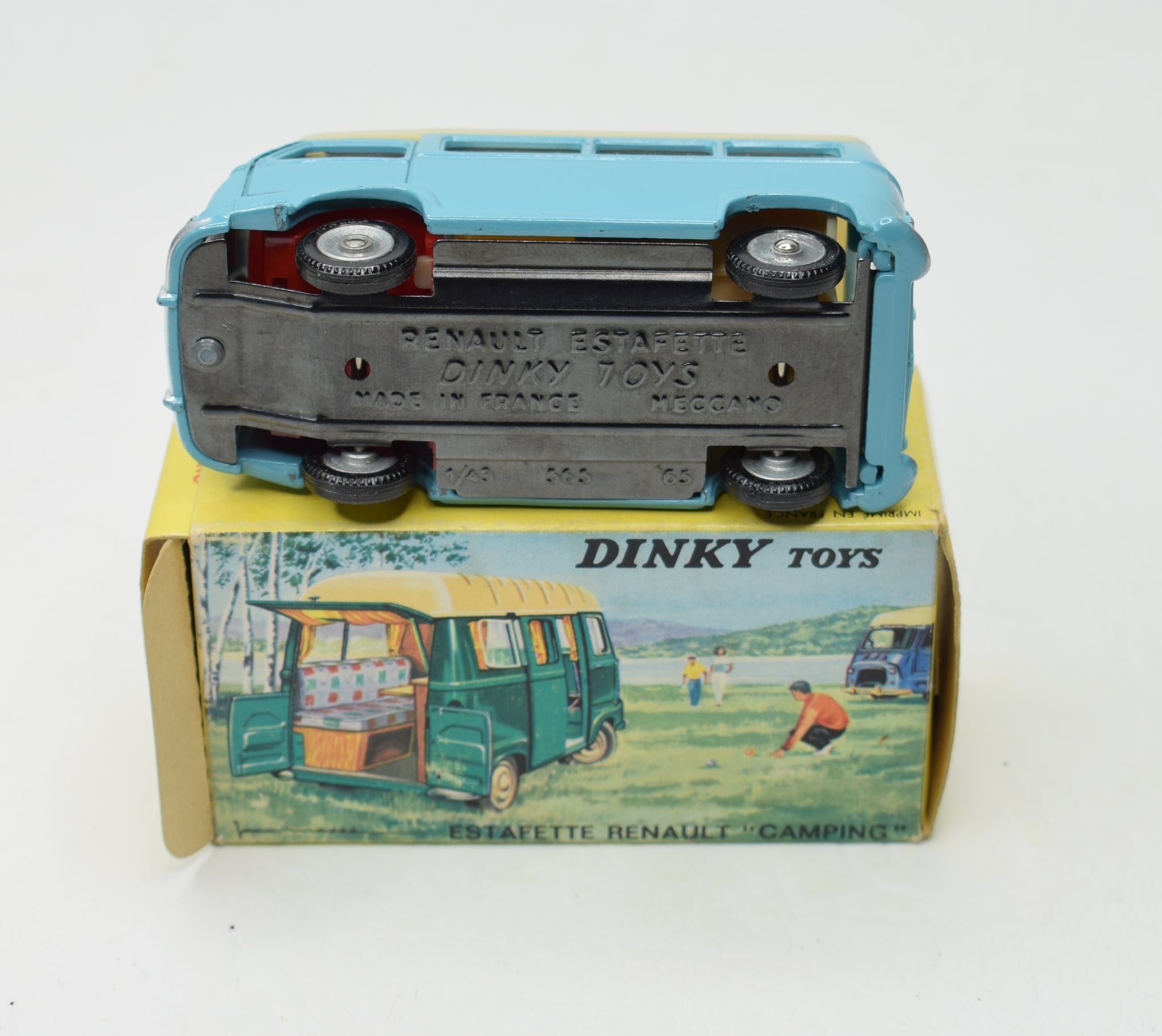 Dinky Toys 1 43 Atlas car Model 565 Estafette Renault Camping Dinky Toys 1 43 Atlas car Model 565 Estafette Renault Camping