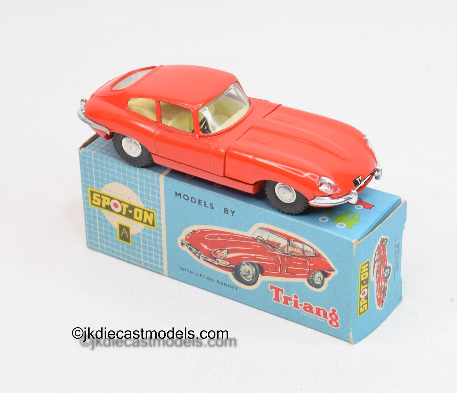 Spot-on 217 E Type Very Near Mint/Boxed