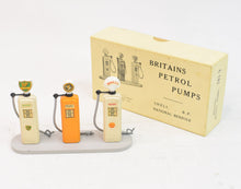 Britain's 101v Petrol Pumps Virtually Mint/Boxed 'Carlton' Collection