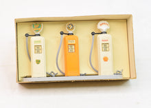 Britain's 101v Petrol Pumps Virtually Mint/Boxed 'Carlton' Collection