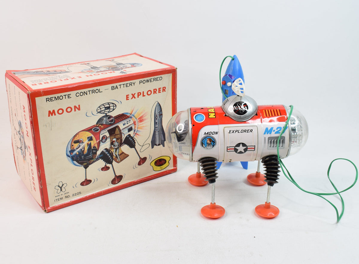 YONEZAWA - BATTERY OPERATED REMOTE CONTROL TINPLATE MOON EXPLORER M-27