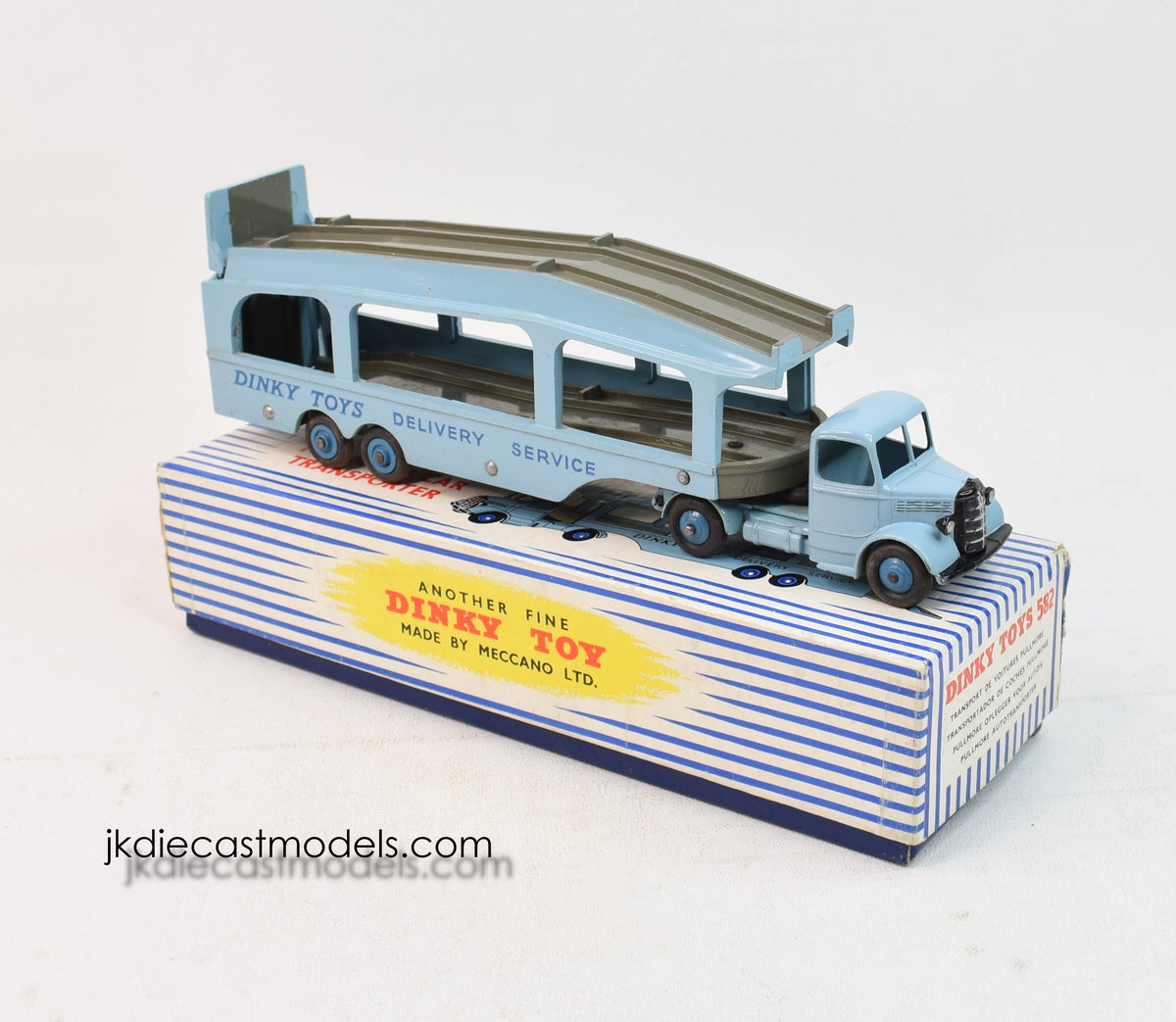 Dinky Toys 582 Pullmore Car Transporter (6 rivets) Very Near Mint/Boxed