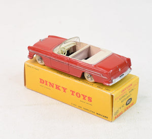 French Dinky Toys 24A/520 Chrysler 'New Yorker' Very Near Mint/Boxed (Concave hubs)