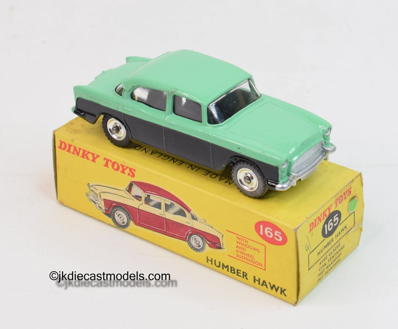 DSC_3369_0b179211-bb49-44e4-