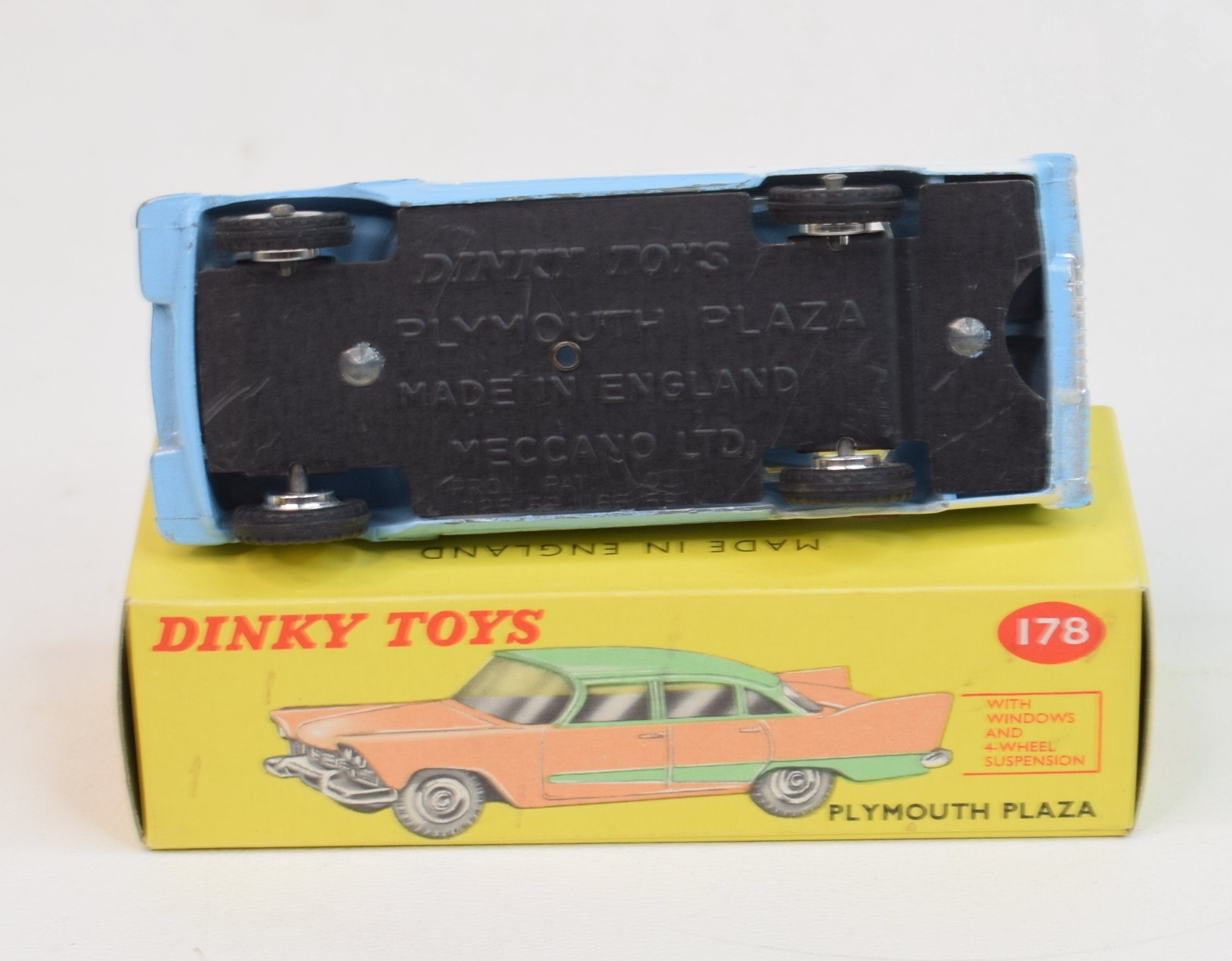 DINKY TOYS GB. PLYMOUTH PLAZA. REF: 178. + Boite.(bien lire l'annonce) EUR 74,00 - FR DINKY TOYS GB. PLYMOUTH PLAZA. REF: 178. + Boite.(bien lire l'annonce) EUR 74,00 - FR