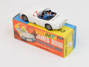 Corgi toys 336 James Bond Toyota Virtually Mint/Boxed (Gold bumpers)
