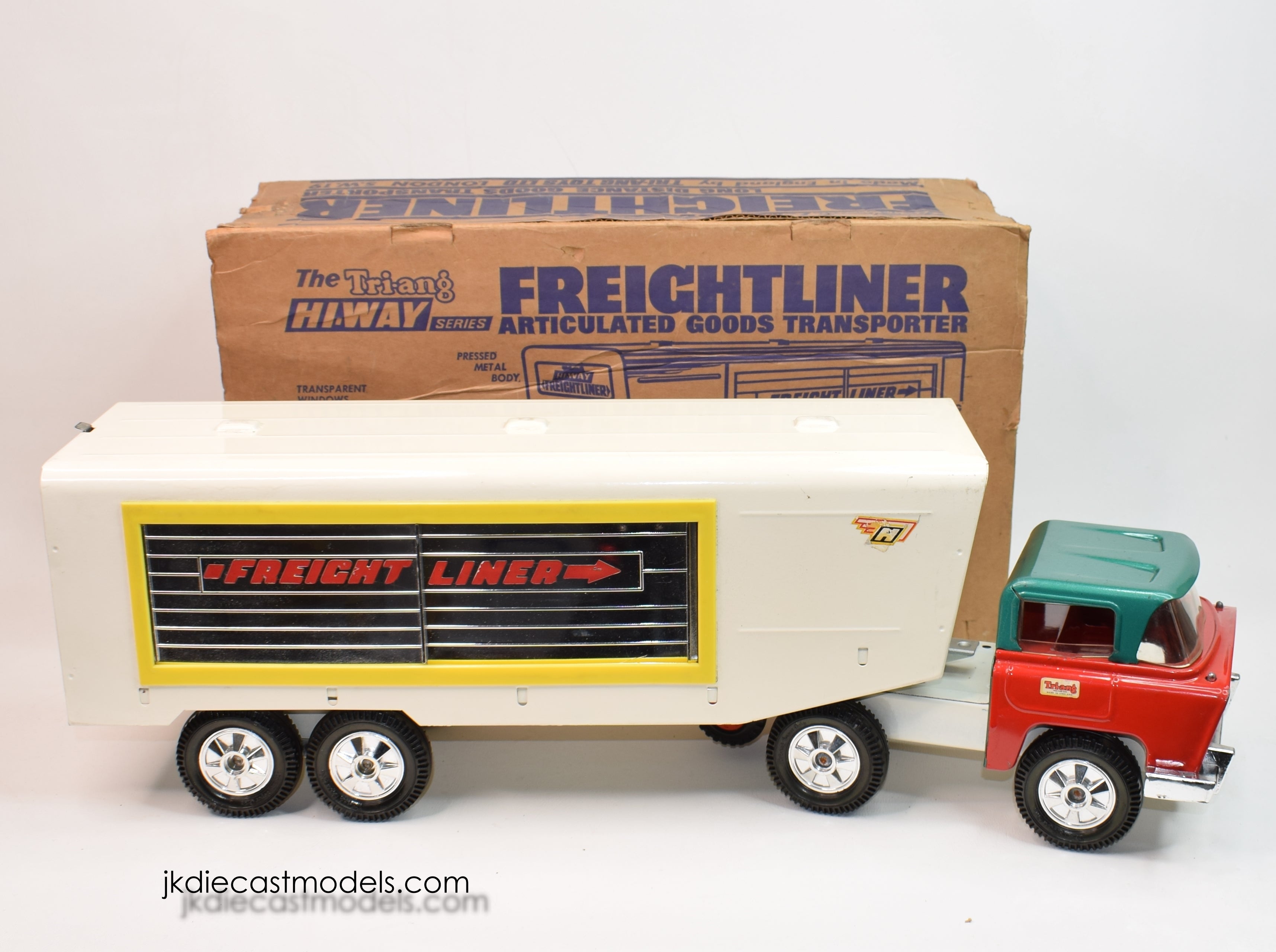 Tri-ang Freightliner Articulated truck Virtually Mint/Boxed – JK Tri-ang Freightliner Articulated truck Virtually Mint/Boxed – JK