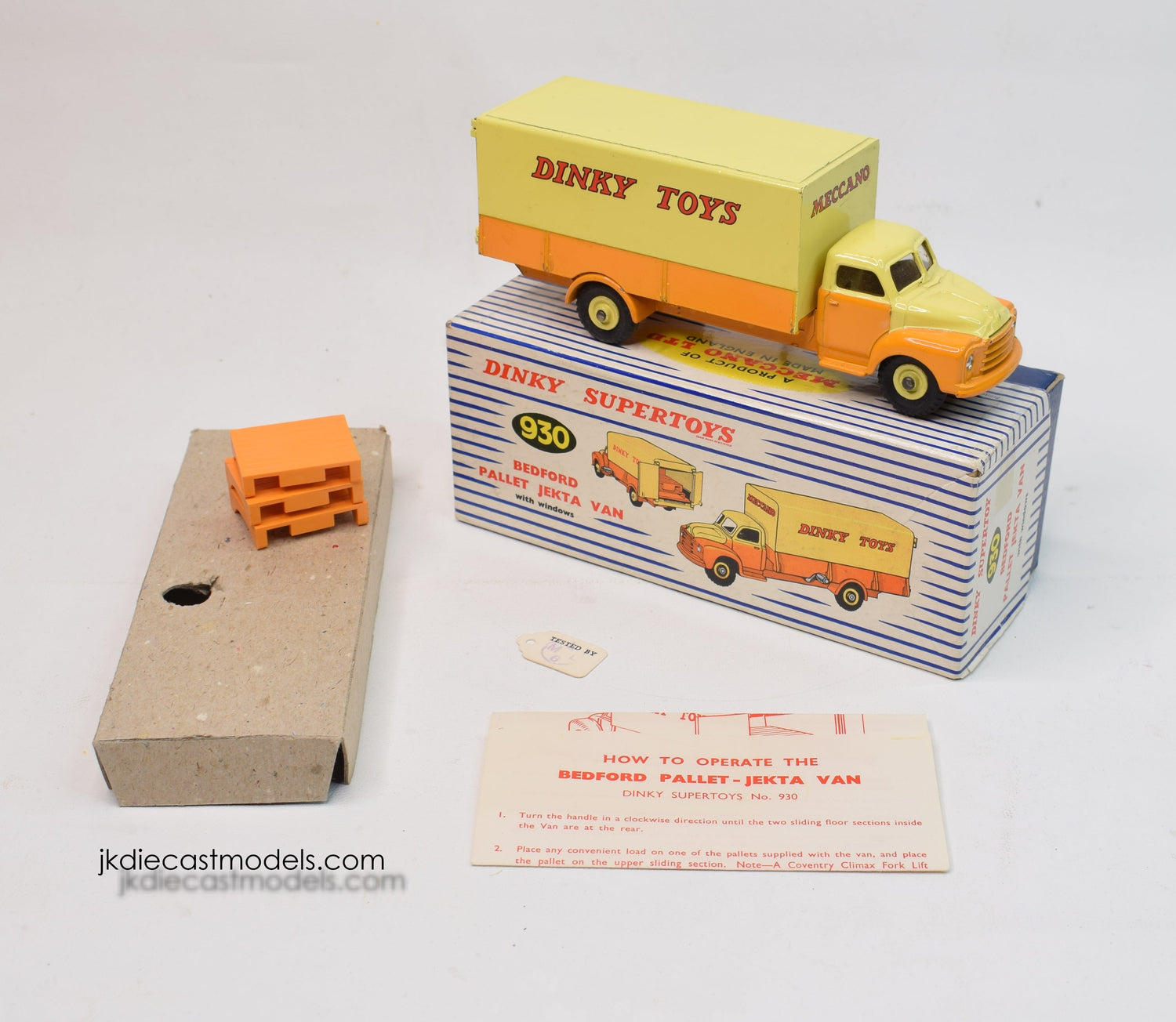 Dinky toys 930 Pallet-Jekta Van Virtually Mint/Boxed