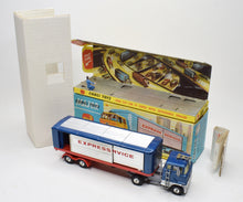 Corgi toys 1137 Ford Tilt Very Near Mint/Boxed The 'Valencia' Collection