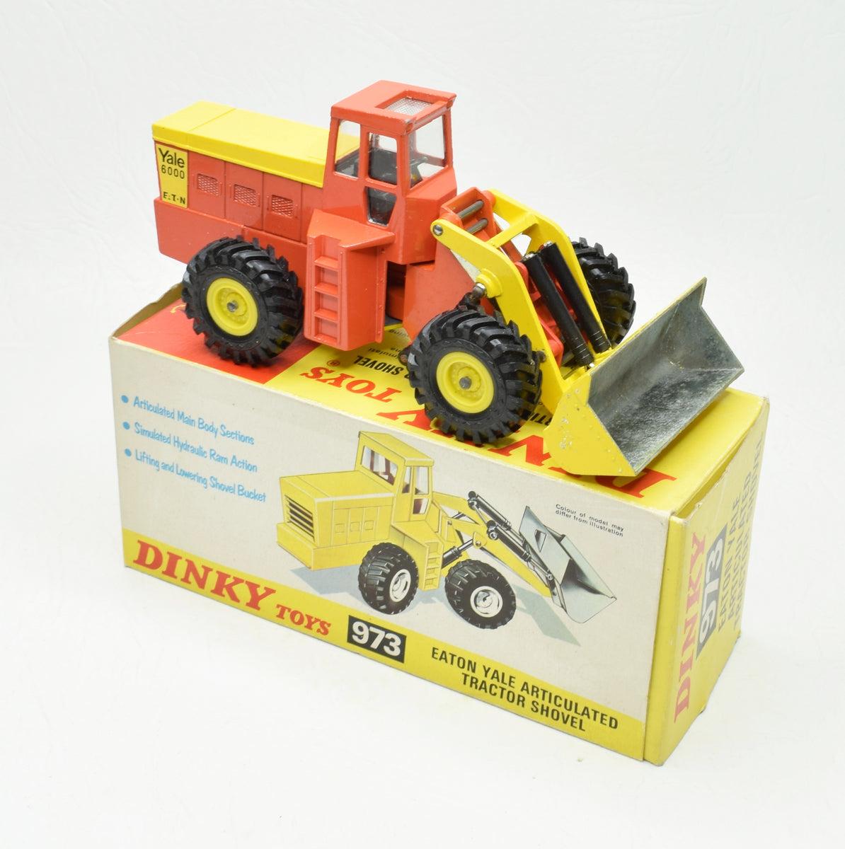 Dinky toy 973 Eaton Yale Shovel Virtually Mint/Boxed The 'Geneva' Collection