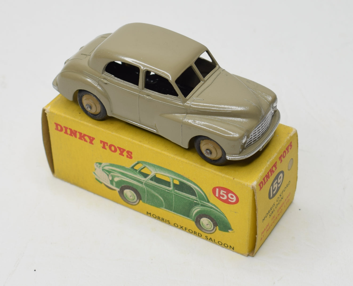 Dinky Toys 159 Morris Oxford Very Near Mint/Boxed