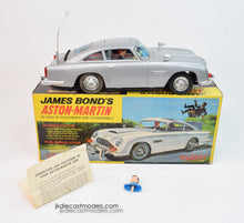 Gilbert James Bond Aston Martin 007 Virtually Mint/Boxed