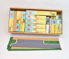 Corgi toys Gift set 25 Shell or BP Garage layout Virtually Mint/Boxed