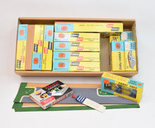 Corgi toys Gift set 25 Shell or BP Garage layout Virtually Mint/Boxed