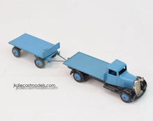 Dinky toy 25T Flat truck & trailer Virtually Mint (4th type)