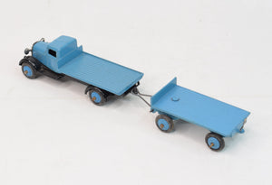 Dinky toy 25T Flat truck & trailer Virtually Mint (4th type)