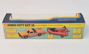 Corgi toys Gift set 28 Mazda B1600 Pick-up, Trailer & Dinghy Mint/Lovely box
