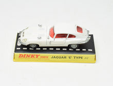 Dinky toys 131 E type Jaguar Virtually Mint/Boxed (New The 'Carlton' Collection)