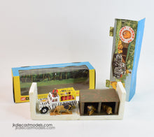 Corgi toys Gift set 8 Lions of Longleat Virtually Mint/Boxed (Shaped spun hubs)