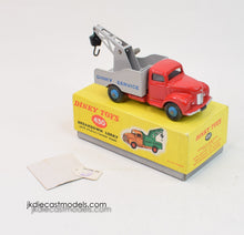Dinky Toys 430 Commer Breakdown Virtually Mint/Boxed (rare blue metal hubs)