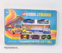 Corgi Juniors 3025 Transporter gift set Virtually Mint/Boxed 'Wickham' Collection