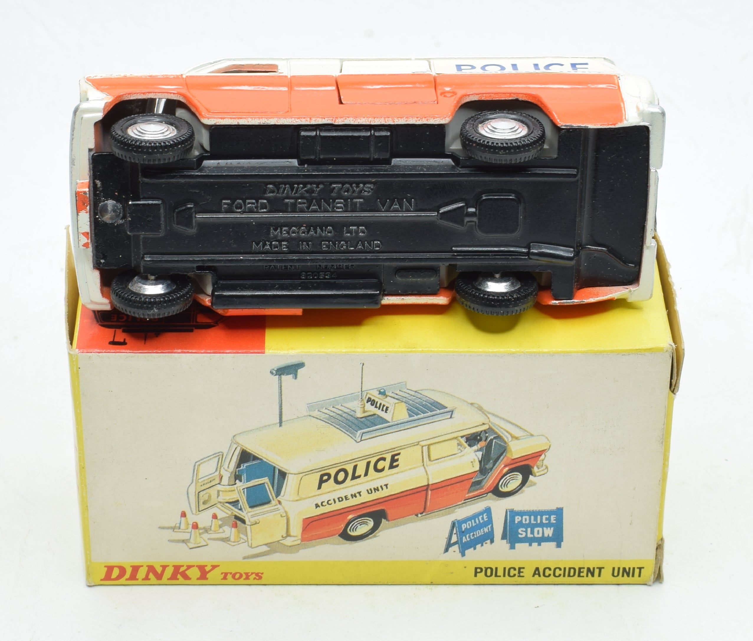 Dinky toys 287 Police Accident Unit Virtually Mint/Boxed The